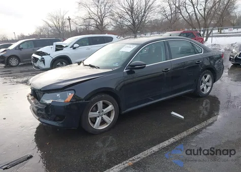 2012 Volkswagen Passat 2.5L Se from USA, damaged, VIN 1VWBP7A34CC090713